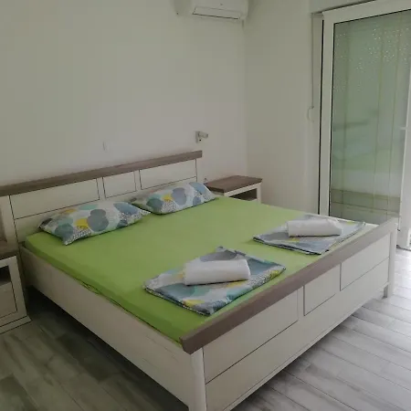 Apartman Weiss House Erdgeschoss Banjol